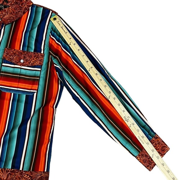 NWT $79 Lucky & Blessed L&B Blouse Size Small Southwestern Turquoise Serape Snap - Picture 9 of 16